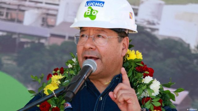 Bolivia inaugura su primera planta de biocombustibles