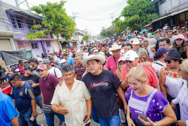 Respalda Ciudad Renacimiento a Félix Salgado