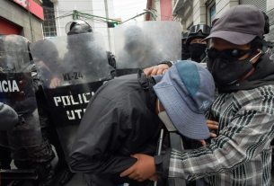 Choques entre maestros y policías durante marcha en Bolivia