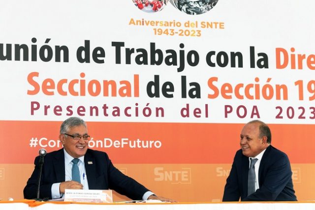 SNTE anuncia continuación del paro de labores en Guerrero