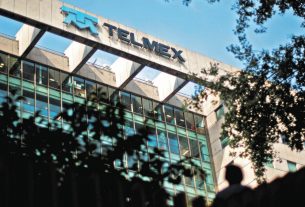 Telmex registra importantes pérdidas de usuarios y ganancias
