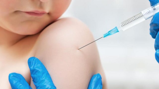Vacunación contra la meningitis: La prevención es clave