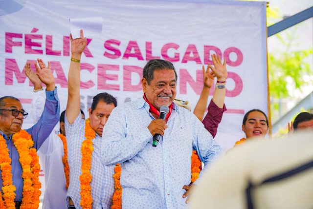 Félix Salgado cierra campaña en los Bienes Comunales