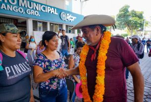 Félix Salgado llama a la unidad para el desarrollo de los pueblos