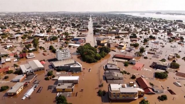 Inundaciones en Brasil Más de 100 Muertos