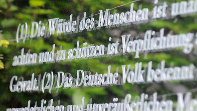 La Ley Fundamental de Alemania Un Viaje a Través del Tiempo