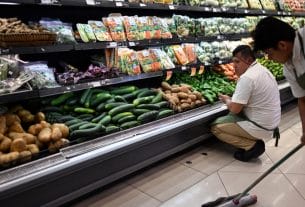 El Salvador suspende aranceles para los alimentos