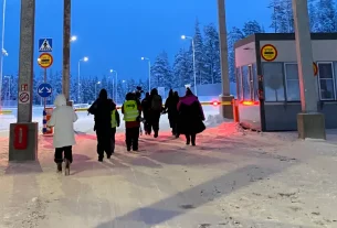 Finlandia restringe entrada de migrantes desde Rusia