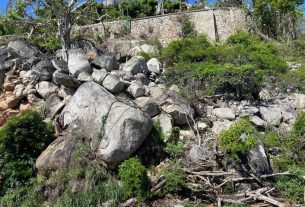 Inicia CICAEG demolición de piedras en la escénica de Acapulco
