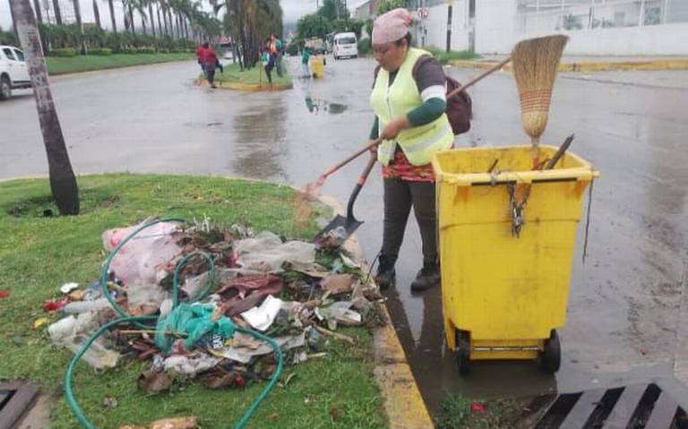 Lluvias provocan encharcamientos en Acapulco