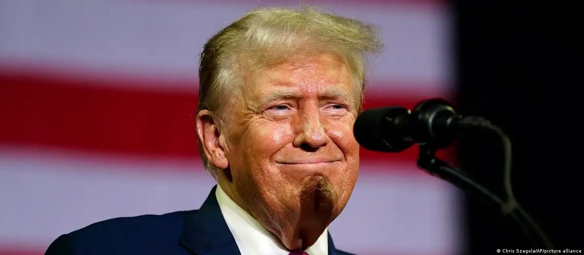 Sentencia de Trump en Nueva York aplazada para septiembre