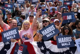 Harris y Walz energizan a votantes en Wisconsin y Michigan