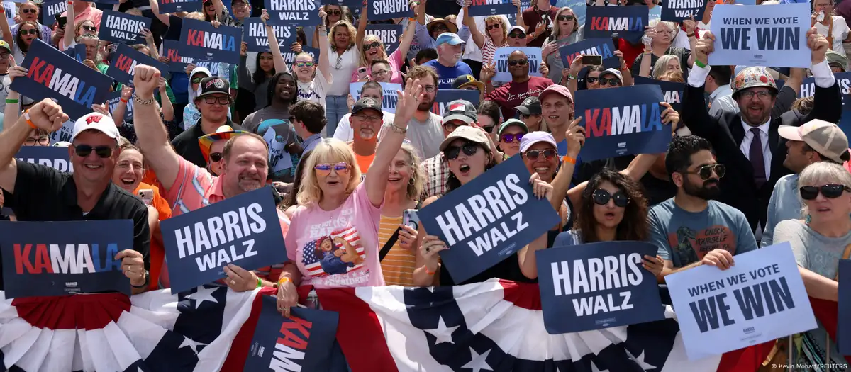 Harris y Walz energizan a votantes en Wisconsin y Michigan