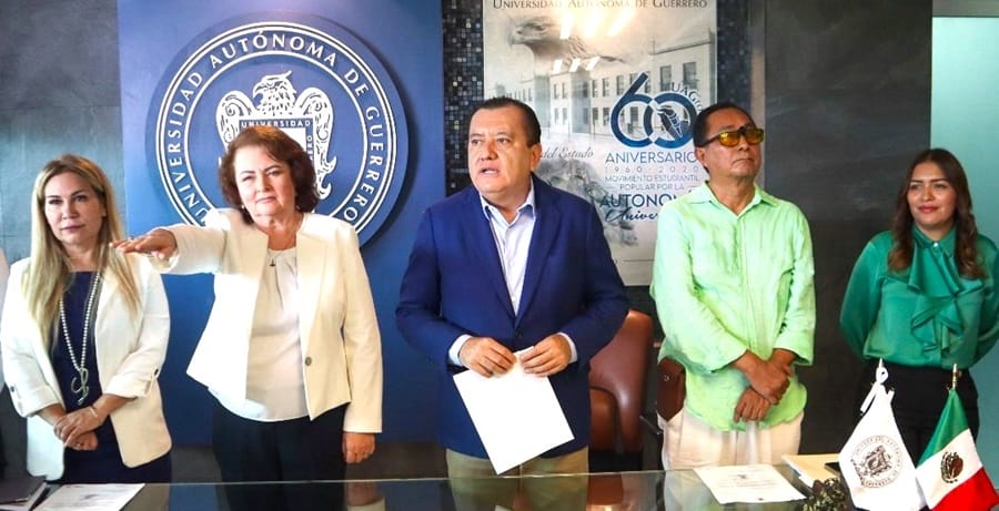 La doble utilidad de la tesorera de la UAGro