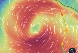 Huracán John cambia de trayectoria y amenaza Acapulco