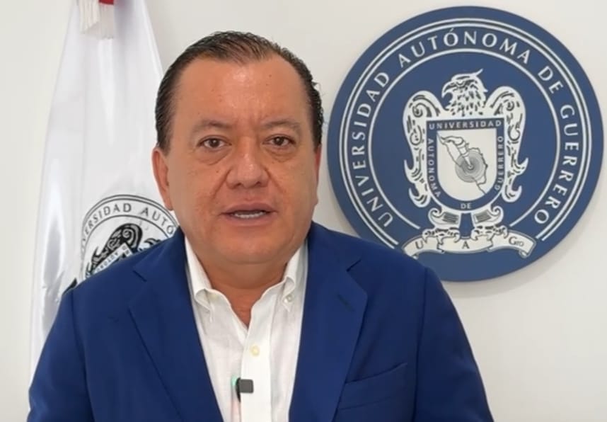 Javier Saldaña desesperación por no ser visto