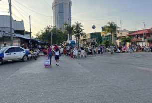 Bloqueos dejan pérdidas por 189 mdp a negocios en Acapulco