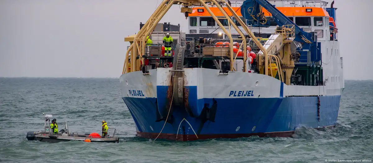 Rusia niega haber cortado cables submarinos en el Báltico