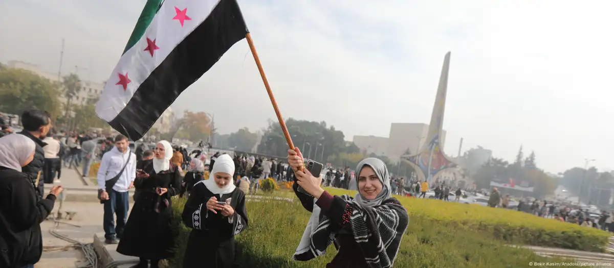 Scholz y Macron dispuestos a colaborar con nuevo poder sirio