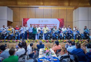 Reconocimiento de la gobernadora Evelyn Salgado a los periodistas.