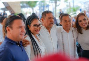 Félix Salgado celebra su cumpleaños 68 en Chilpancingo