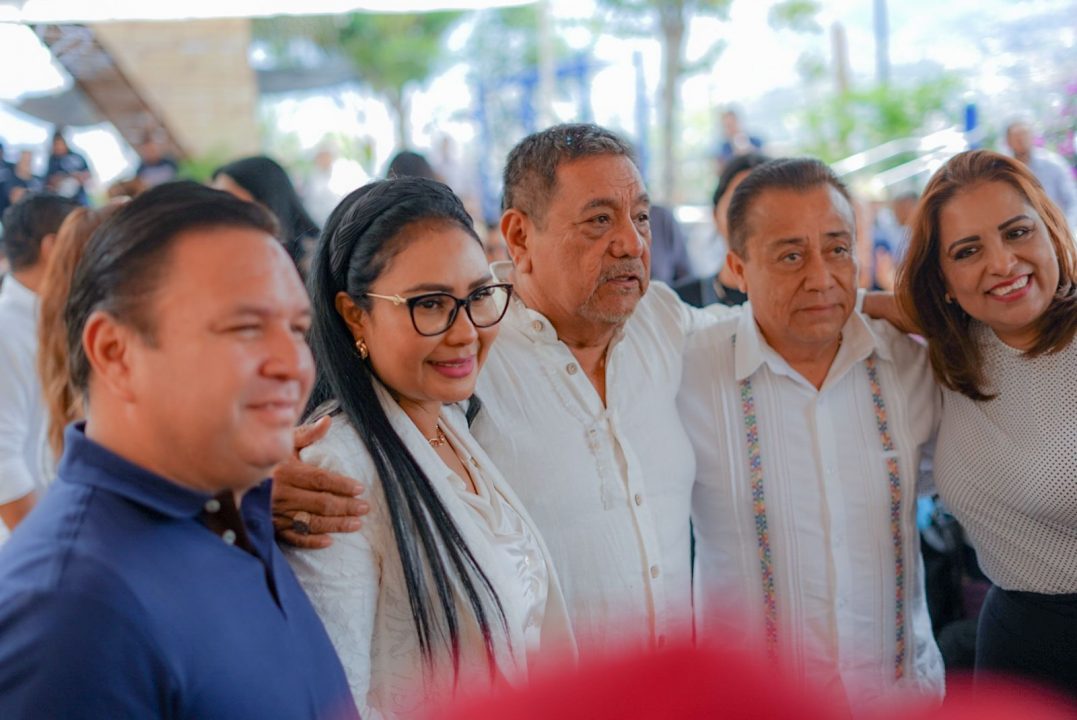 Félix Salgado celebra su cumpleaños 68 en Chilpancingo