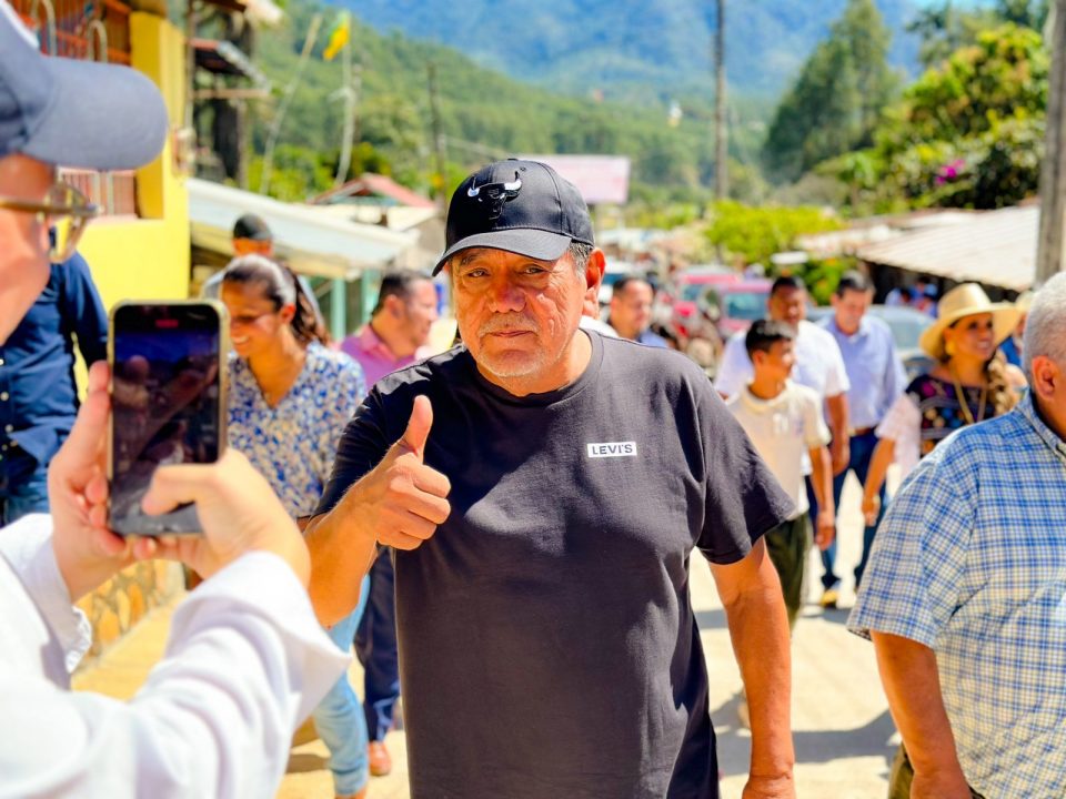 Félix Salgado reafirma su compromiso con la Sierra de Guerrero