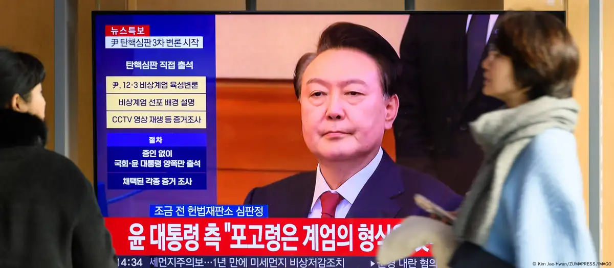 Seúl Fiacalía inculpa al presidente Yoon por insurección