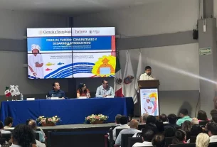Foro de Turismo Comunitario y Desarrollo Productivo en la UAGro