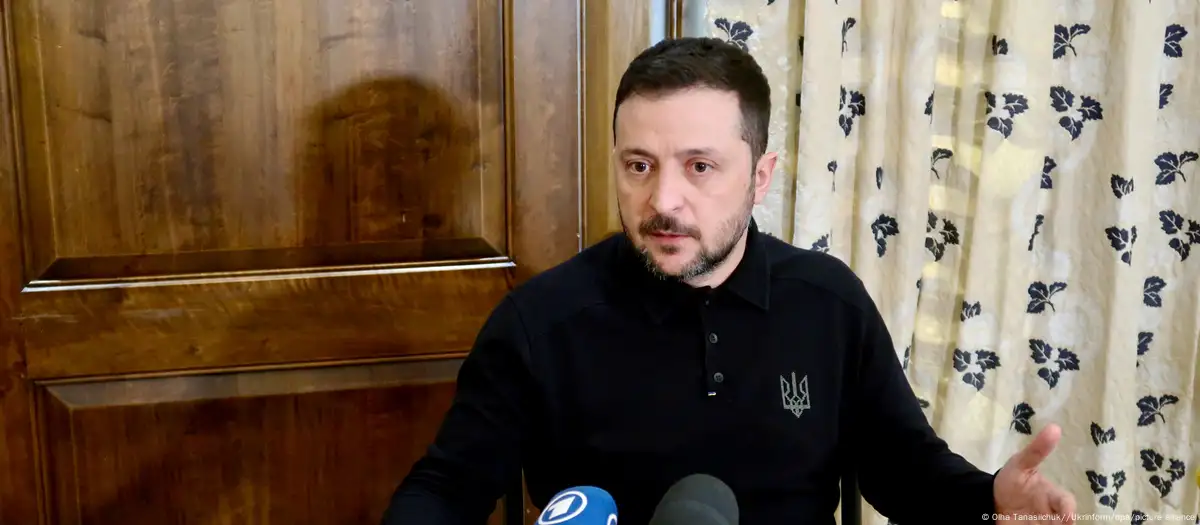 Zelenski dice que rechazó acuerdo con EE.UU. sobre minerales