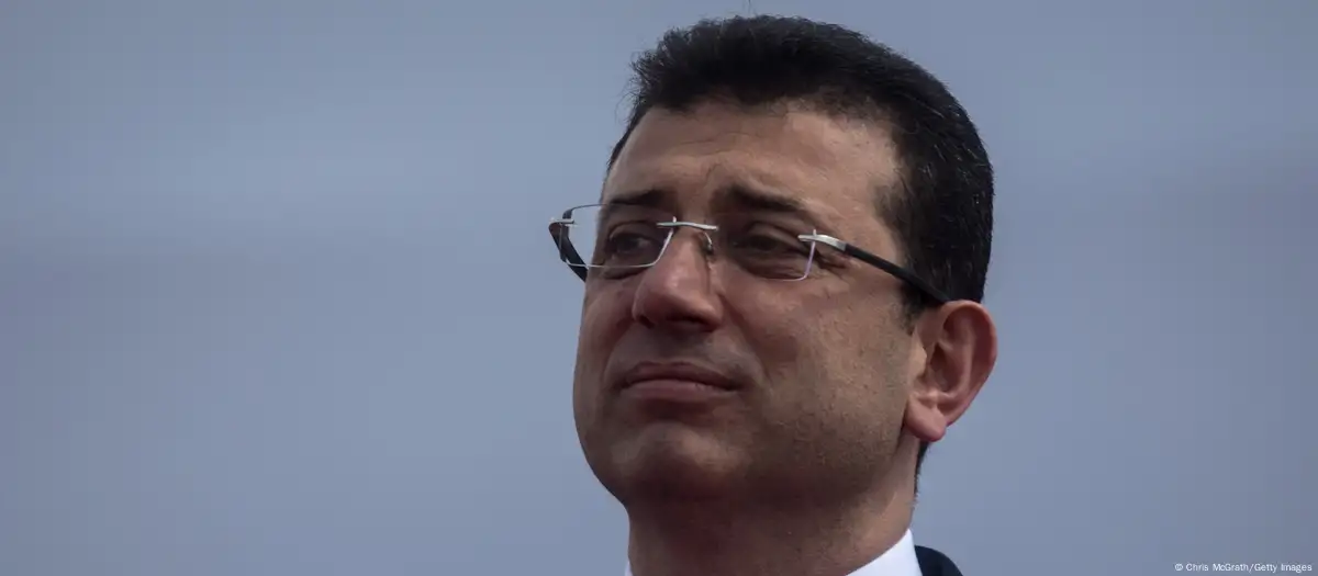 Fiscalía pide prisión preventiva para alcalde de Estambul