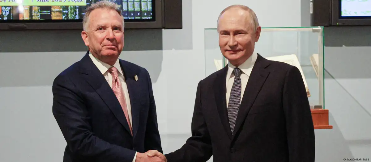 Putin propuso a EE.UU. frenar guerra en Ucrania, dice diario