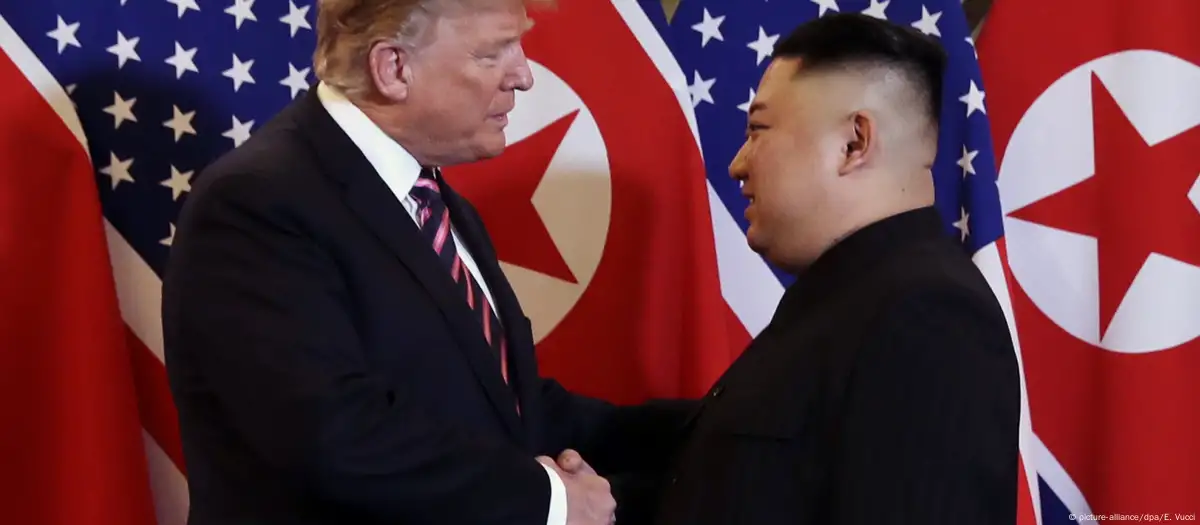 Trump dice que abrió una comunicación con Corea del Norte