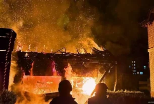 Ucrania Kiev reporta explosiones y ataque con misiles