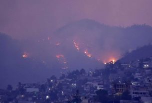 Guerrero suspende clases por humo de incendios forestales
