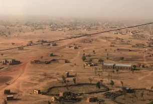 Masacre yihadista deja decenas de muertos en Burkina Faso