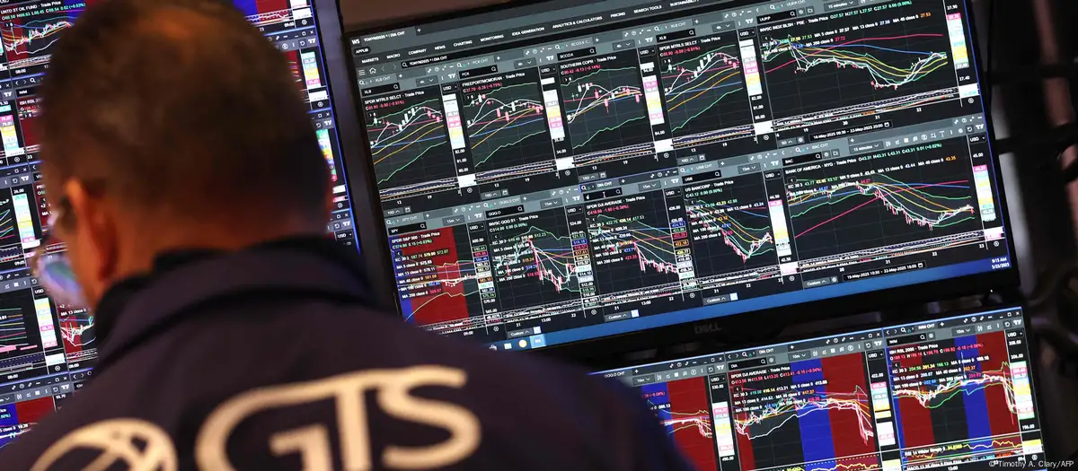 Wall Street sube aliviada por respiro en guerra comercial