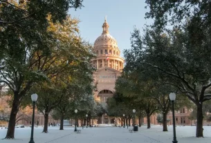 Evacúan el Capitolio de Texas tras amenaza a legisladores