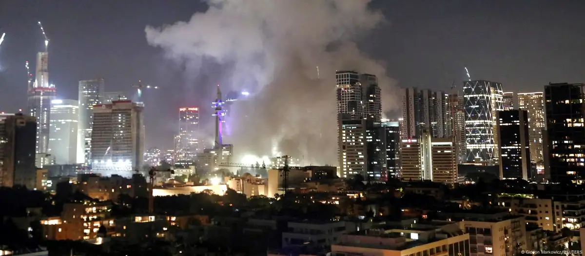 Israel ataca Teherán mientras intercepta misiles iraníes