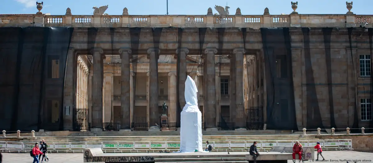 Senado de Colombia aprueba la reforma laboral de Petro