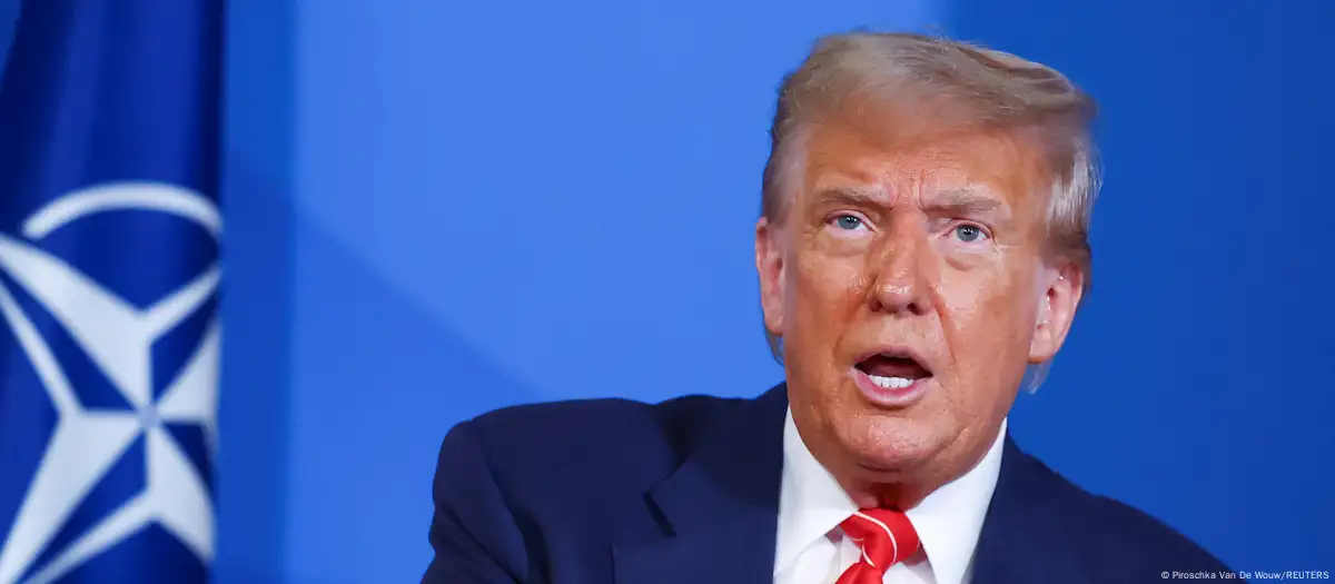 EE.UU Trump firma orden para eliminar sanciones a Siria