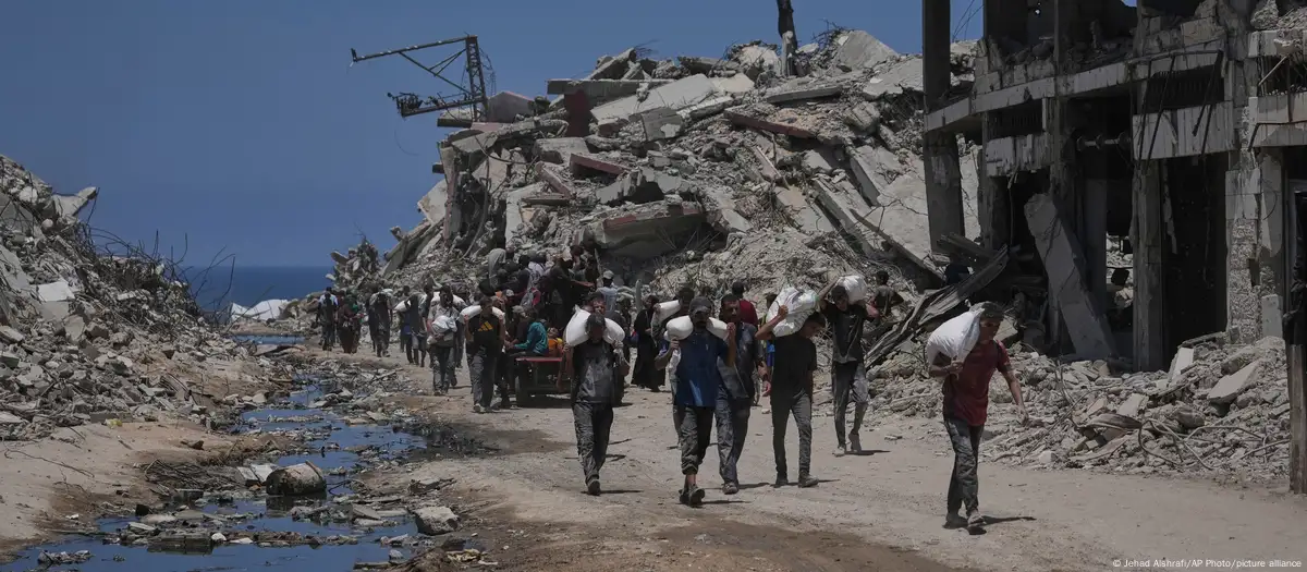 Israel bombardea Gaza al menos 43 muertos, incluidos niños