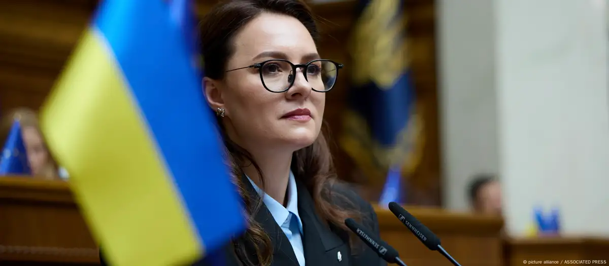 Ucrania nuevo gobierno, nuevo rumbo