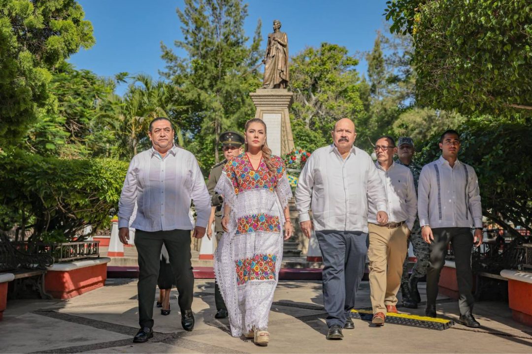 Celebran en Tixtla el 243 aniversario del natalicio de Vicente