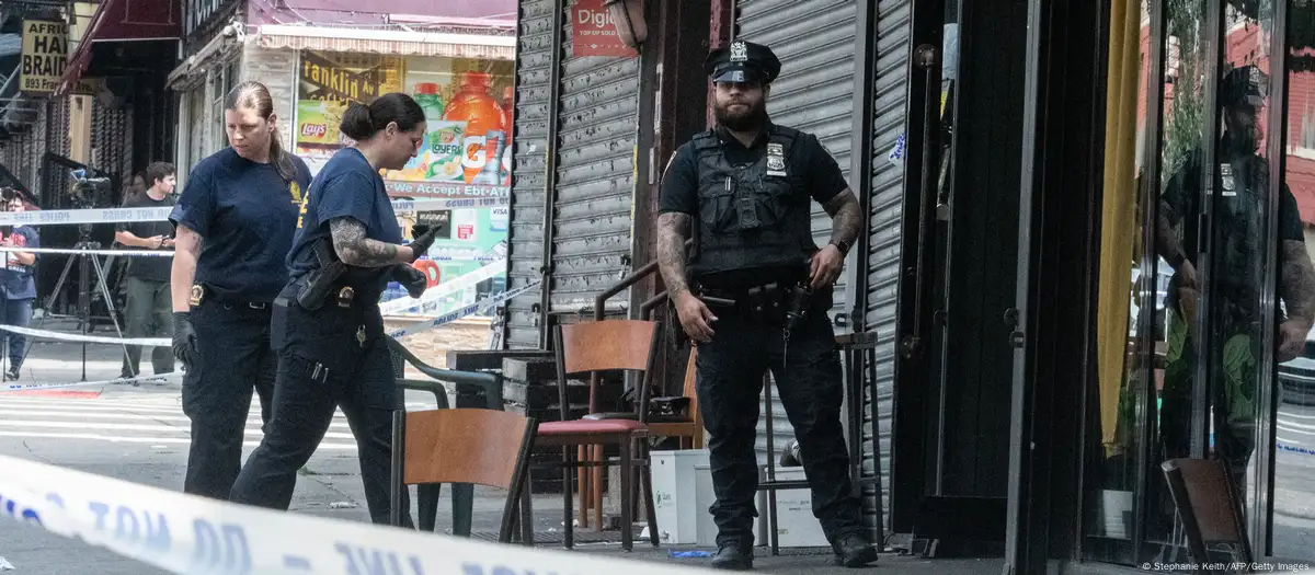 Tiroteo en club Nueva York deja tres muertos y nueve heridos