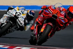 Márquez gana en San Marino y queda a un paso del mundial