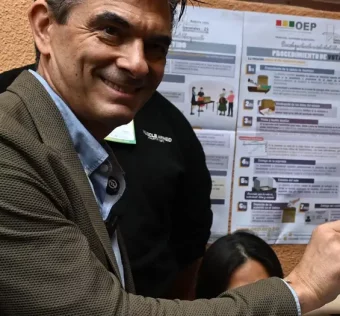 Paz acuerda reforzar las relaciones entre Bolivia y China