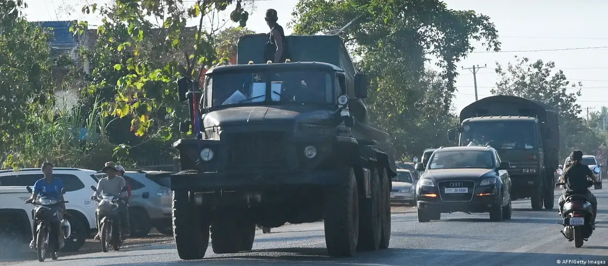 Camboya acusa a Tailandia de nuevos bombardeos pese a tregua