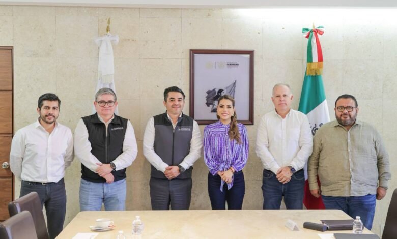Evelyn Salgado Pineda encabeza reunión Conagua Acapulco sobre infraestructura hidráulica en 2026.