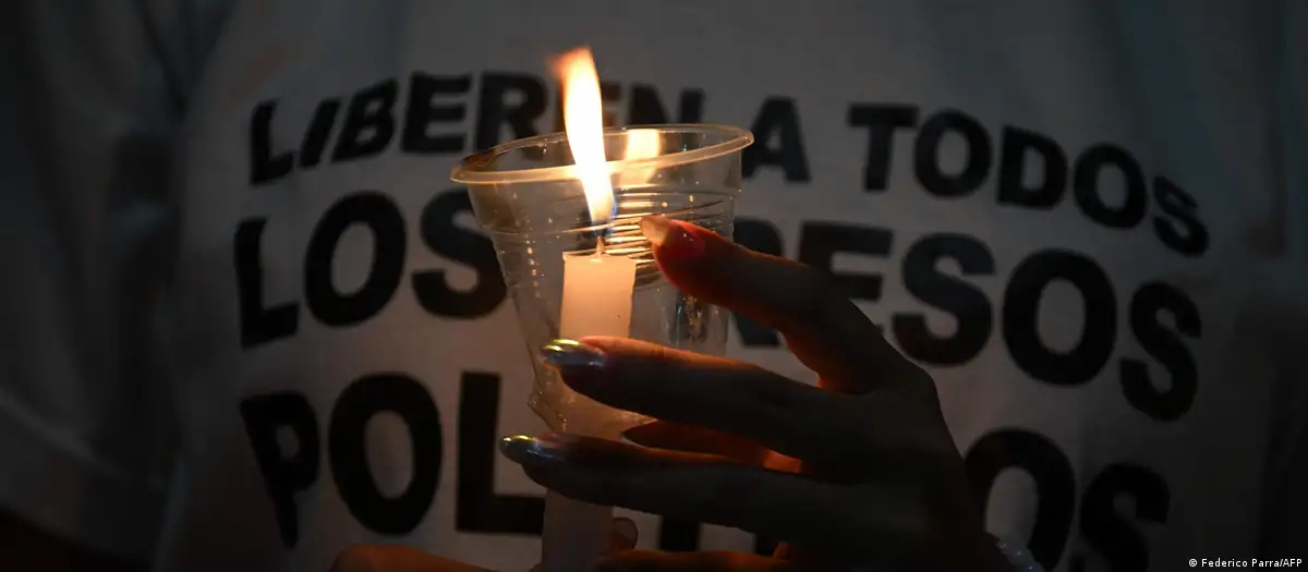 Venezuela excarcela a más presos políticos